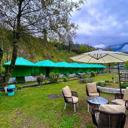 Himalayan Riverside Swiss Cottage Tents, Manali Exteriör bild
